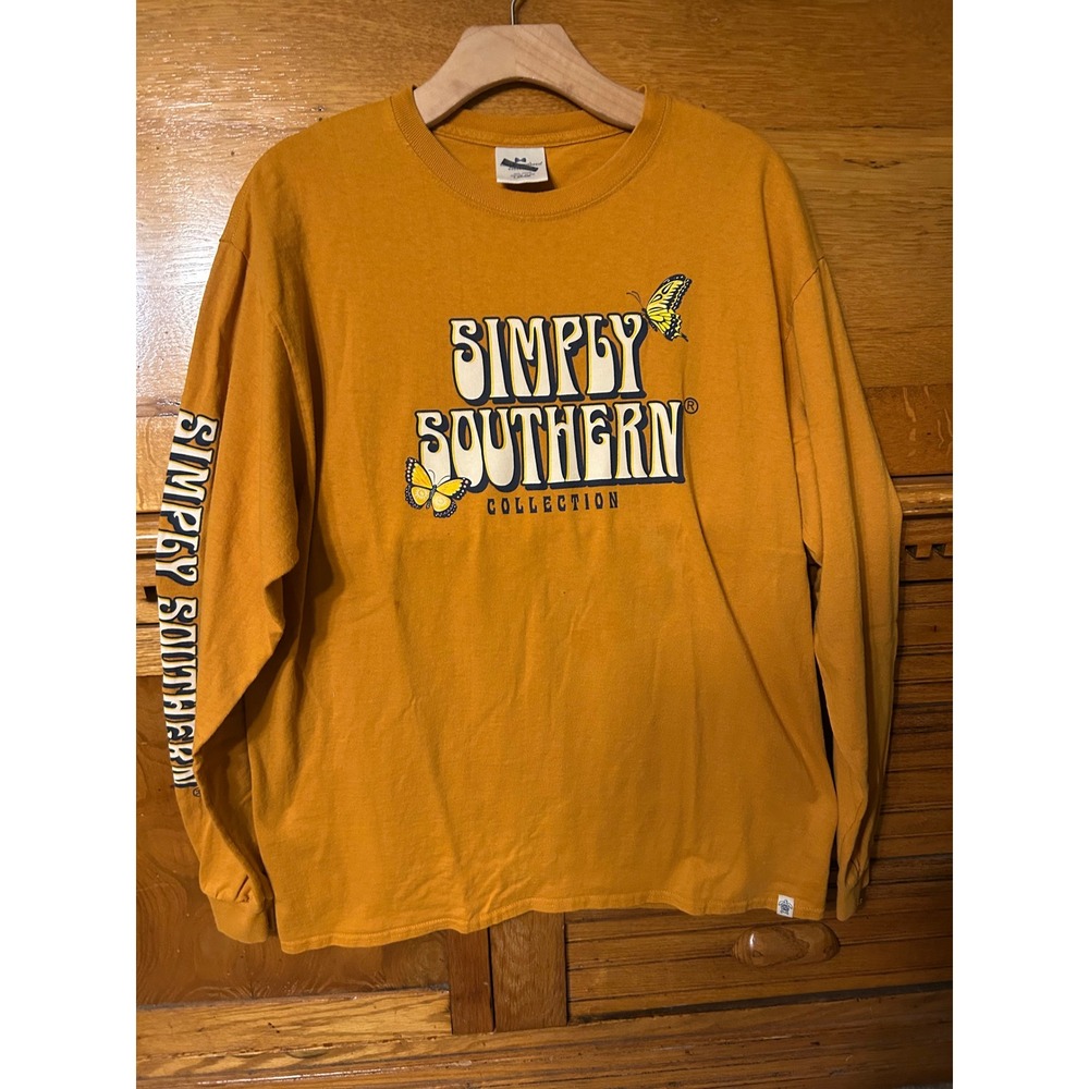 Simply Southern Granola Boho Rise Above Beyond Butterfly Mountain Graphic Tee